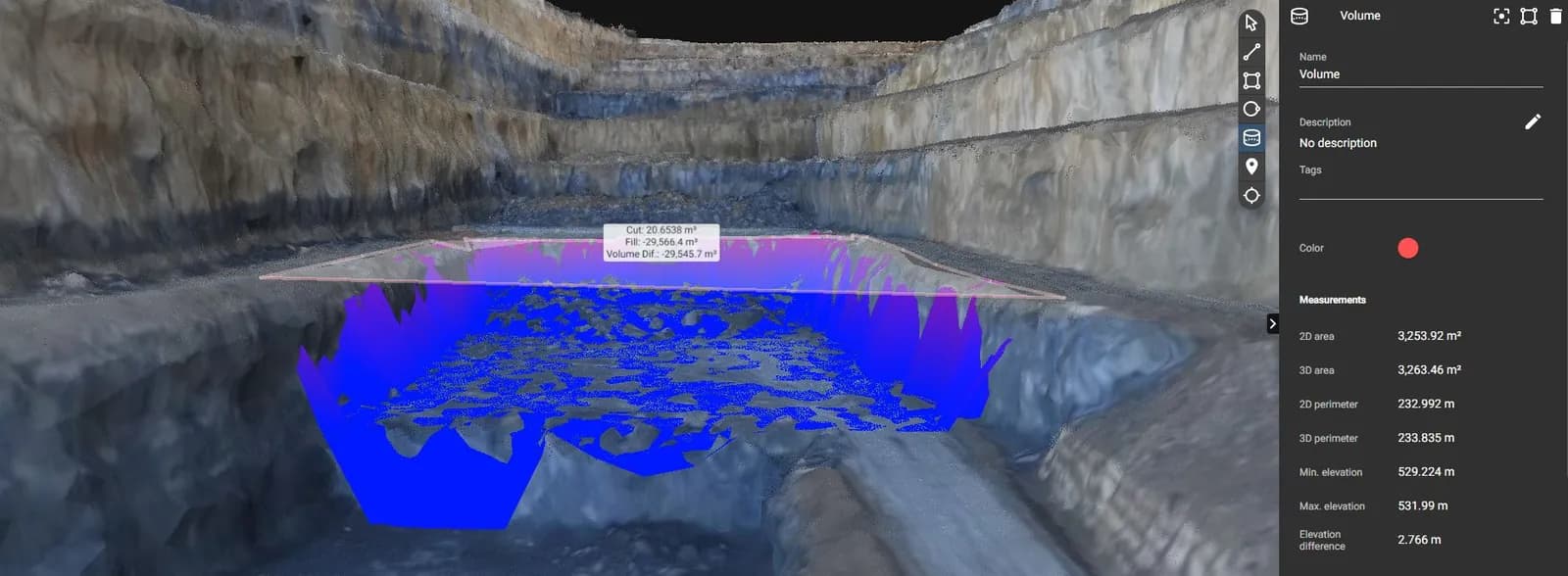 A cut-and-fill volume measured on the 3D model of a quarry bench in the MINFRA viewer, with the measurements panel open.